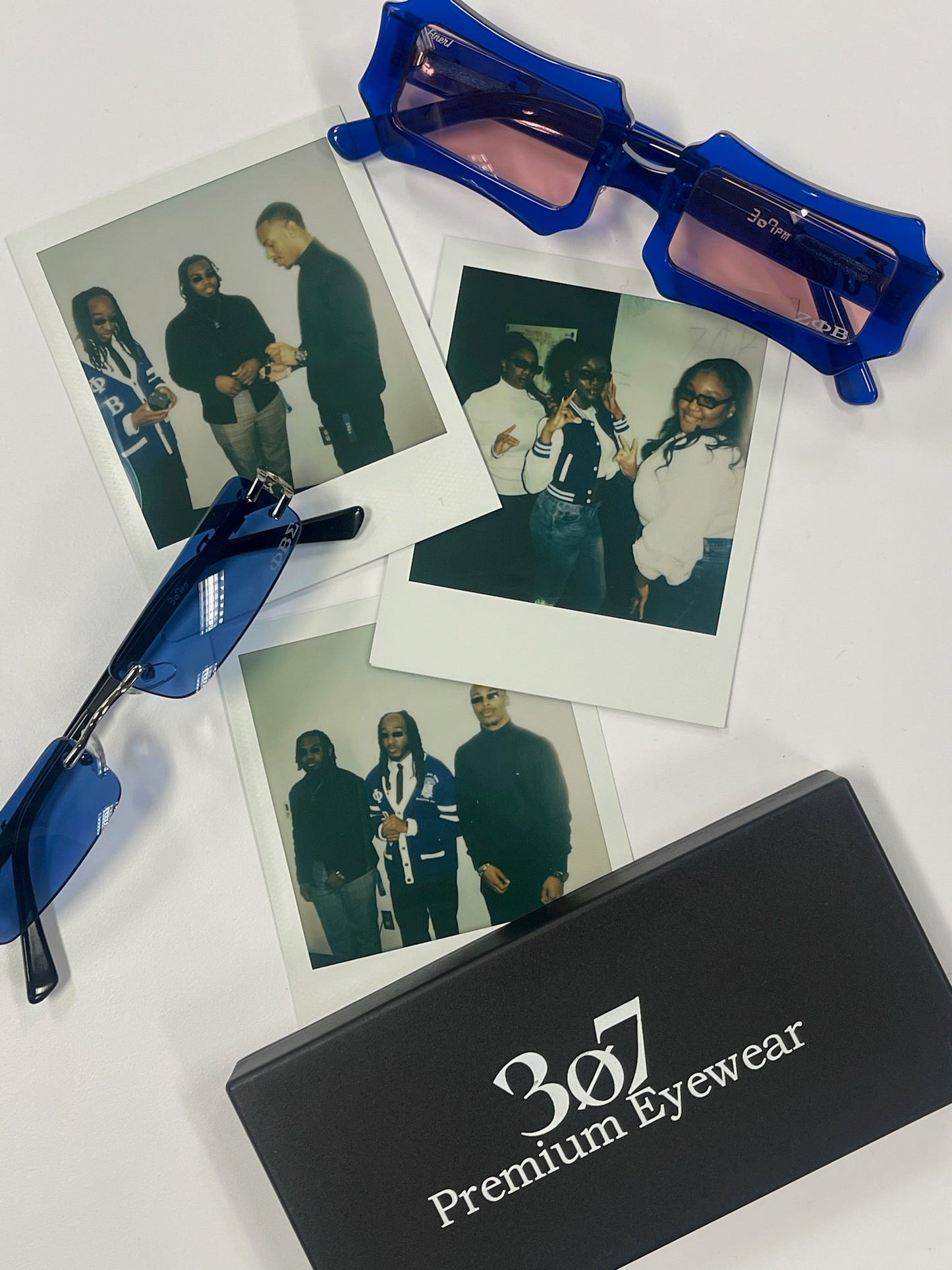Translucent '1920' Blue Frame